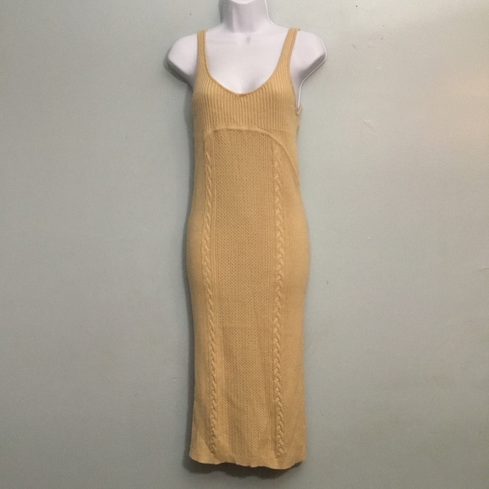 sofia by sofia vergara Pale Yellow Sleeveless Knit Maxi Dress